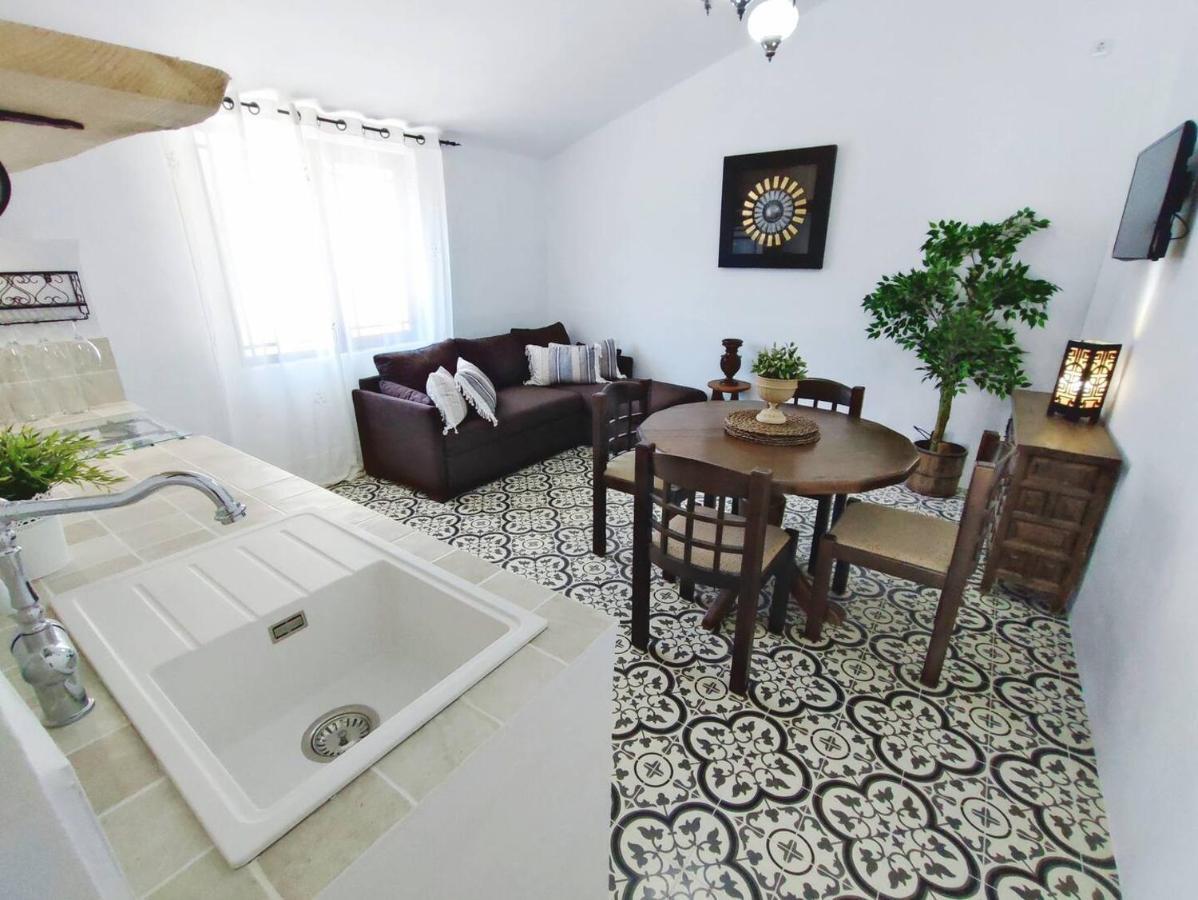 Cortijo Pennymaria Poolside Apartment Near Montefrio With Stunning Views Montefrío Exterior foto